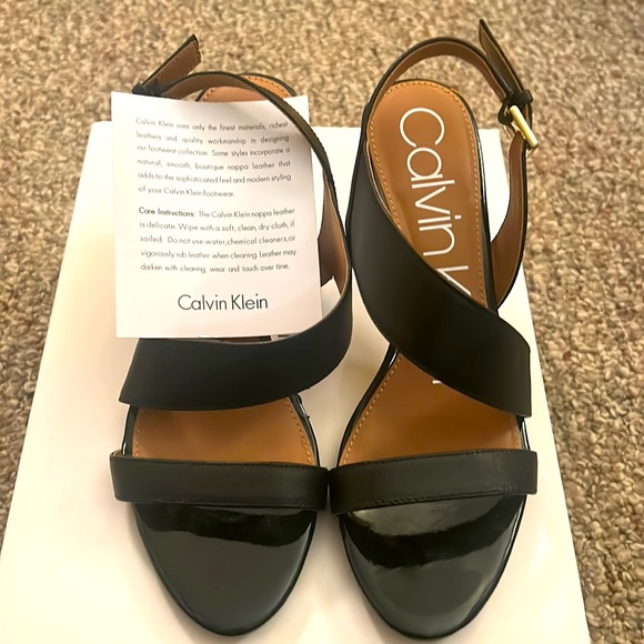 Calvin Klein black open toe dress heels - Picture 3 of 4